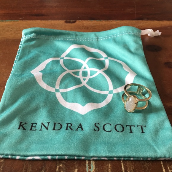 Kendra Scott Jewelry - Kendra Scott Elyse Ring Gold Irredescent Drusy 7